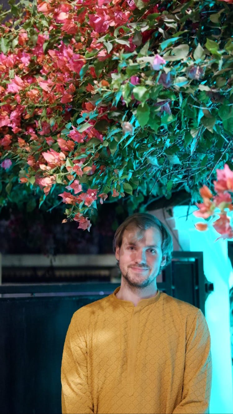 Ronny, founder of DesiDialect